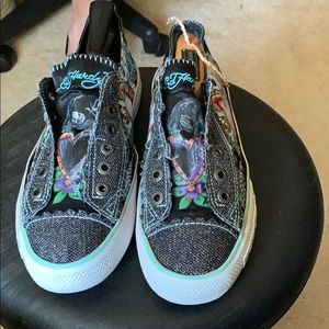 Ed Hardy printed canvas sneakers size 7